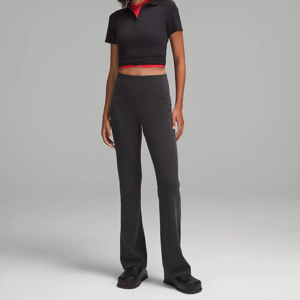 Lulu Lemon Softstream Ribbed flare pant Size 0 black